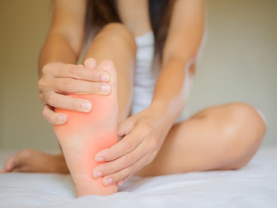 feet hurt